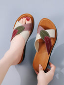 Sandalia cruzada: suavidad, confort y un acabado sofisticado